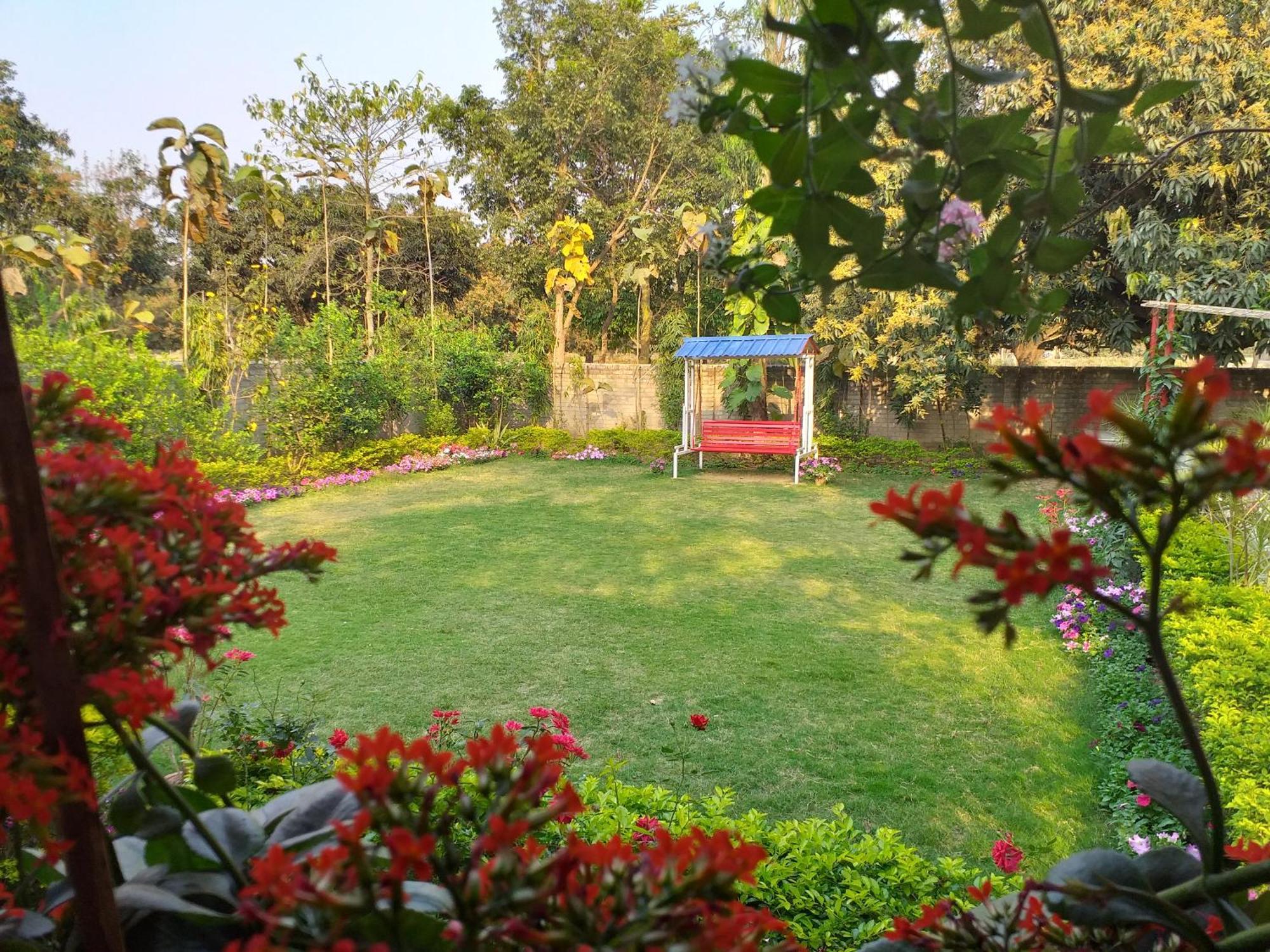Atmaja The Cottage Garden Under Tourism Department Government Of West Bengal Māldah Exteriör bild