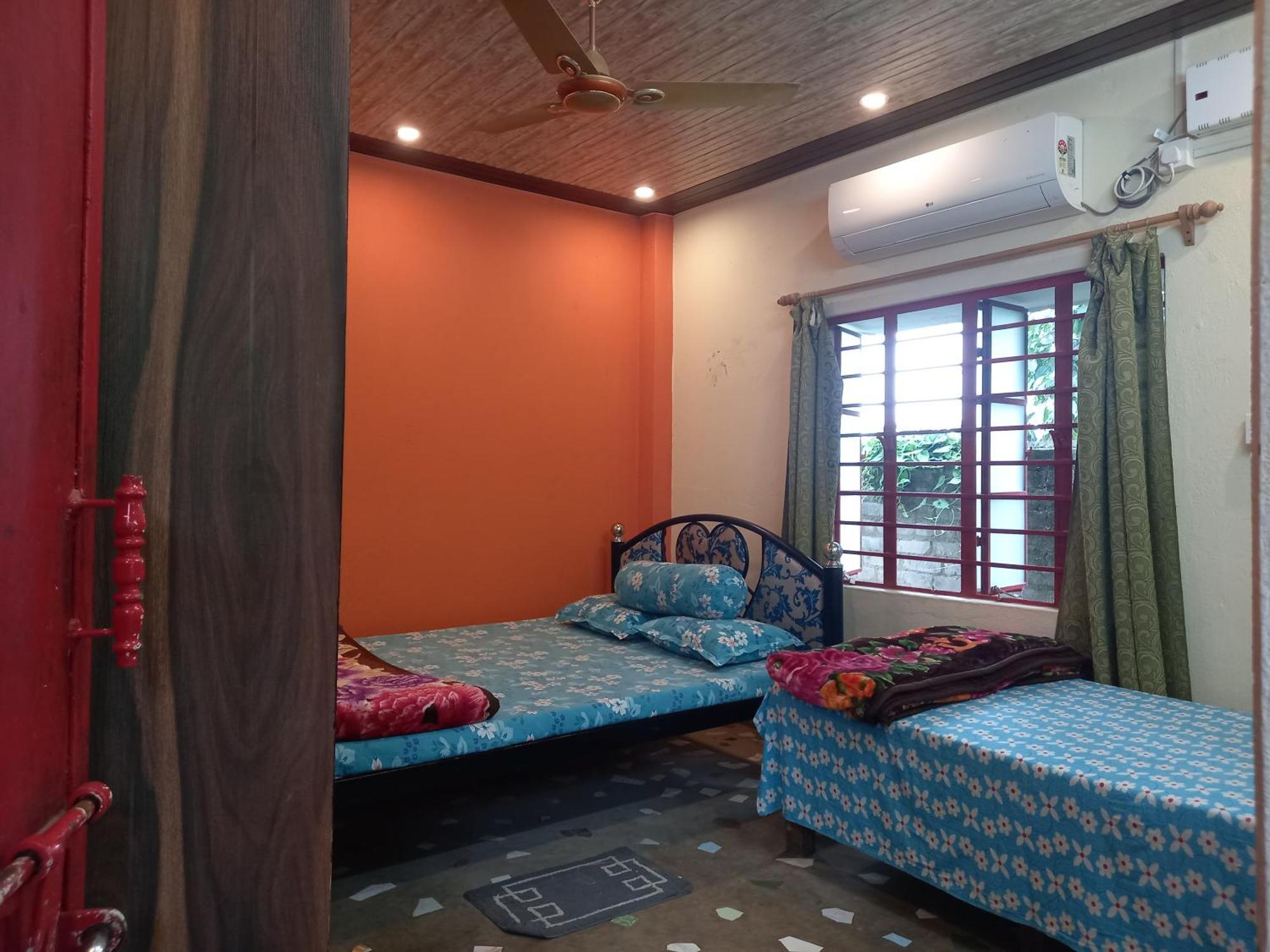 Atmaja The Cottage Garden Under Tourism Department Government Of West Bengal Māldah Exteriör bild